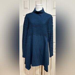 CHALET  Teal/Peacock Blue Tunic Top, long sleeves, mock turtleneck
